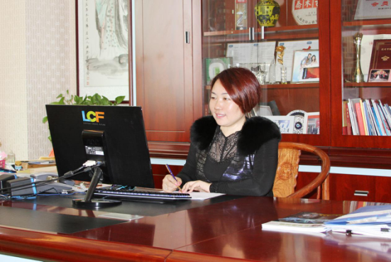 酷游九州创始人龙平芳女士