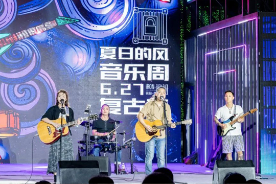 宝安日报:宝企LED显示屏闪耀浙江文旅消费季!酷游九州助力打造沉浸式旅游消费氛围 宝安日报:宝企LED显示屏闪耀浙江文旅消费季!酷游九州助力打造沉浸式旅游消费氛围