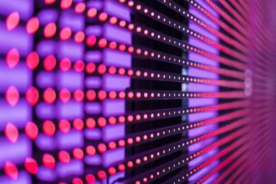 LED显示屏一平方多少瓦